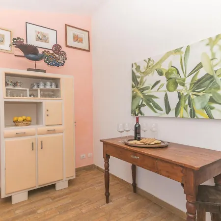 Locazione Turistica Nanai Casa vacanze *